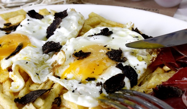 huevos trufados